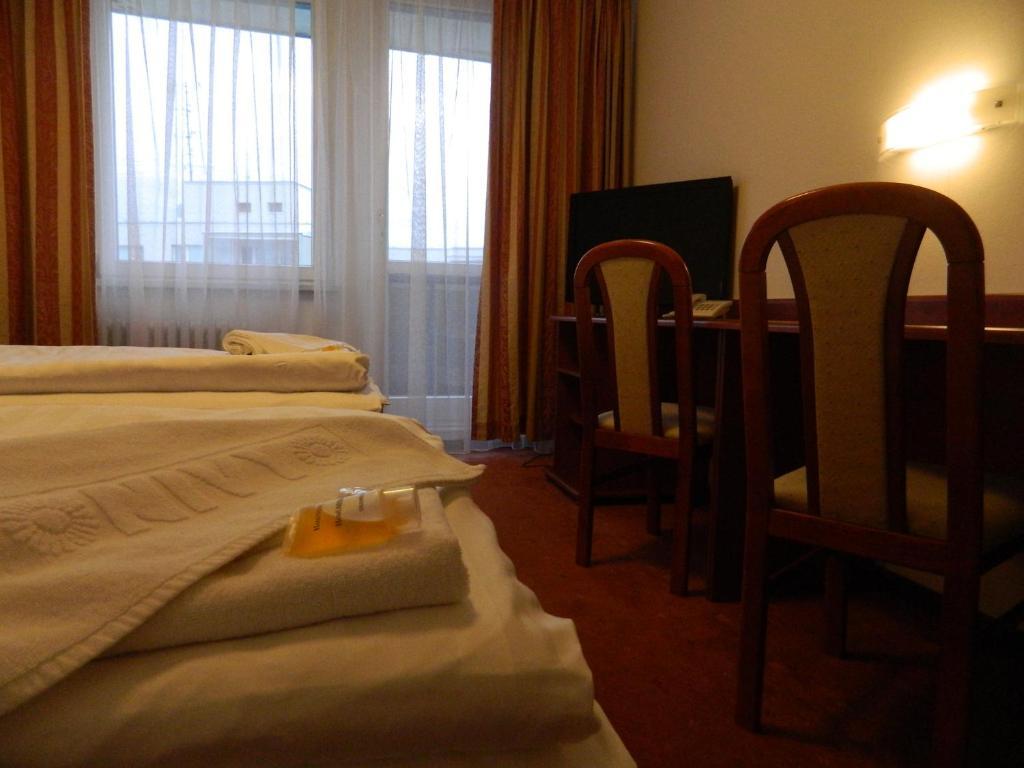 Hotel Nivy Братислава Номер фото