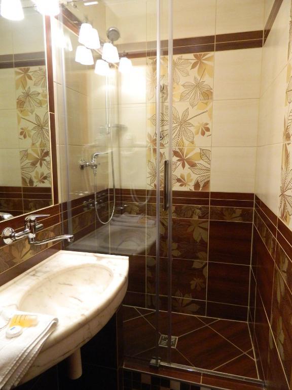 Hotel Nivy Братислава Экстерьер фото